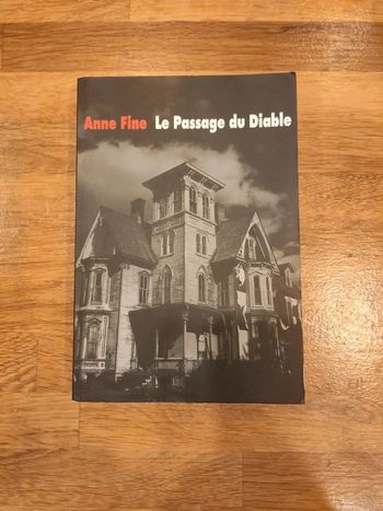 Le passage du diable de Anne Fine