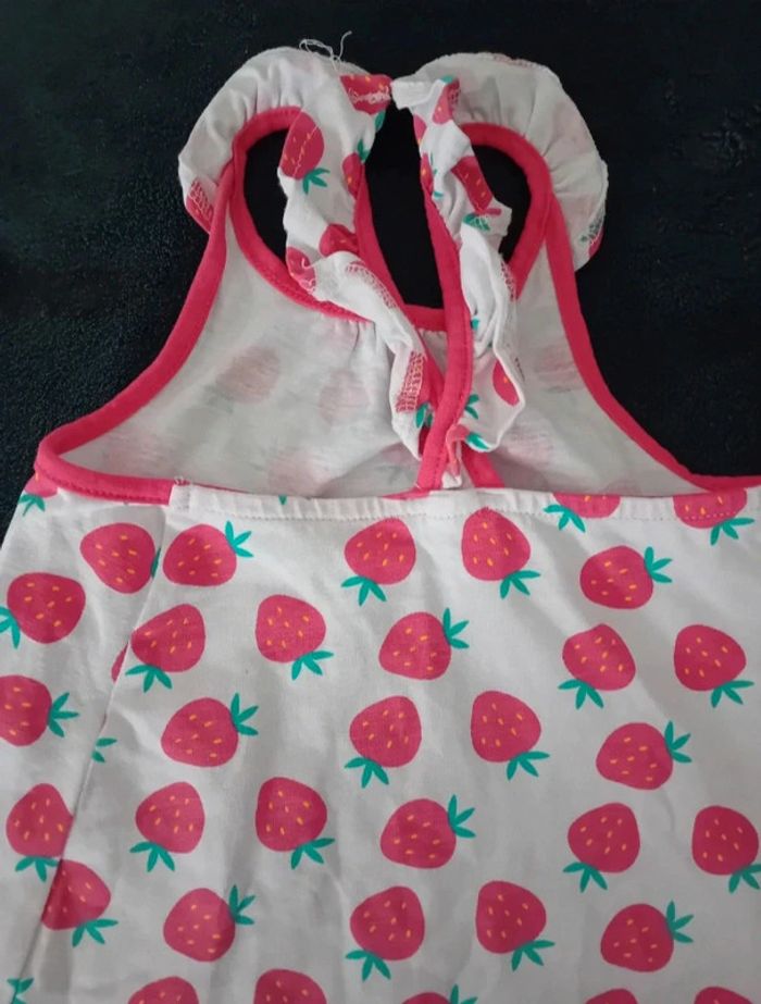Robe fraise - photo numéro 2