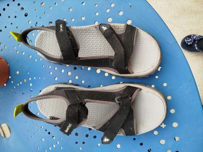 2 paires de chaussures T38 - photo numéro 5