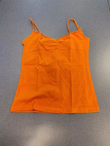 Top orange