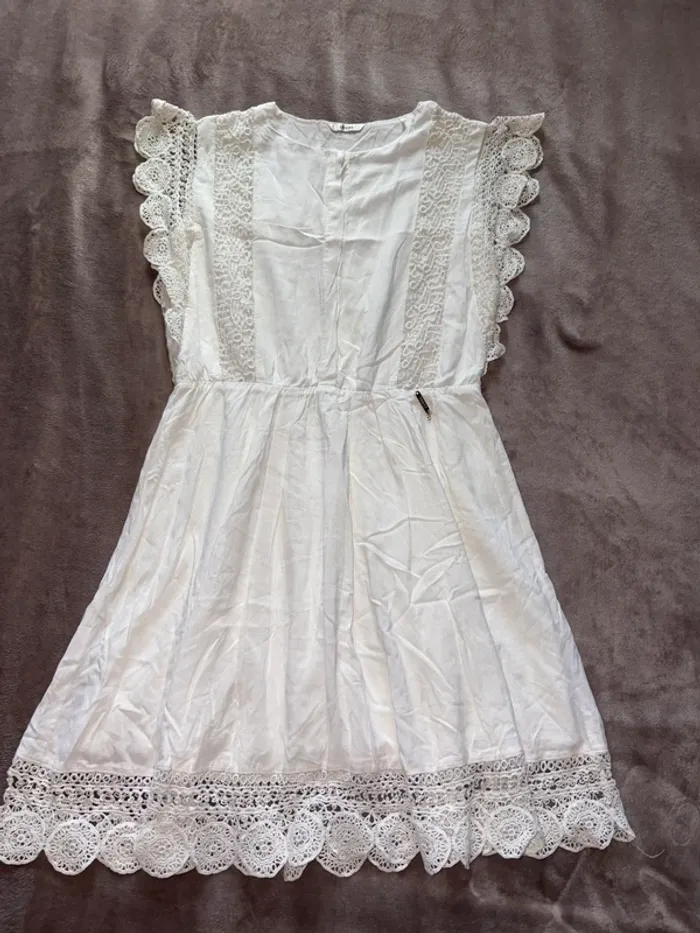 Lot de 5 vêtements fille taille 12 ans en très bon état - photo numéro 3