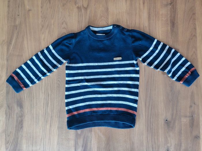Pull  5 ans Lulu castagnette