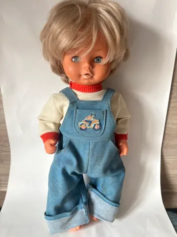 Poupon Gégé mécanique vintage avec tenue