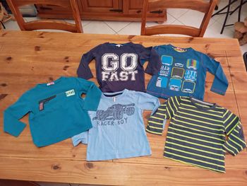 Lot vêtement garçons 3ans