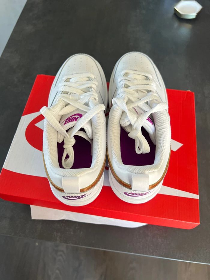 Basket Nike femme taille 36.5 - photo numéro 5