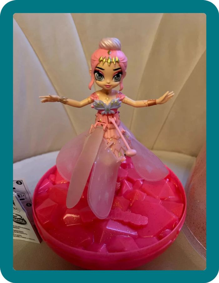 Fée volante Crystal Flyers - Hatchimals pixies