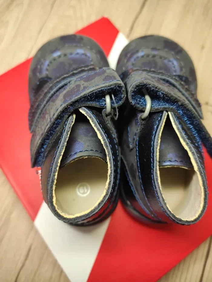 Chaussures cuir kickers neuves 19 - photo numéro 4