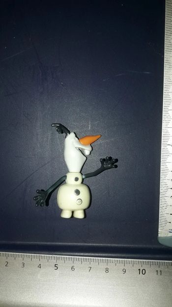 Reine des neiges figurine