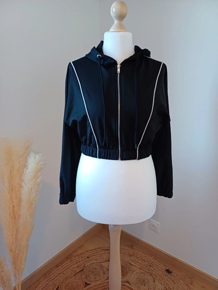 Veste noire courte zippée Boohoo taille L 40