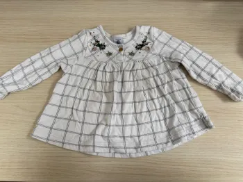 Blouse brodée petit bateau taille 3 ans