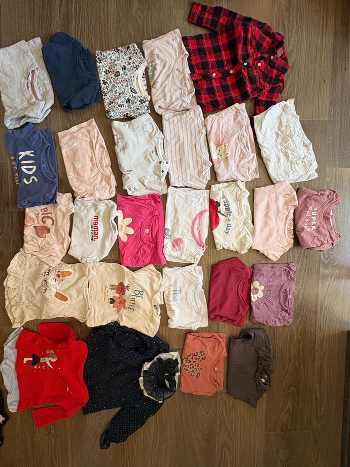 Lot (180 pièces) petite fille taille 80 - photo numéro 6