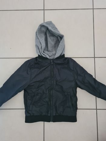 Blouson avec capuche