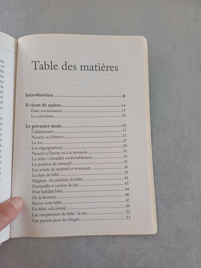 Livre : Votre bébé de 1 jour à 1 an - photo numéro 5
