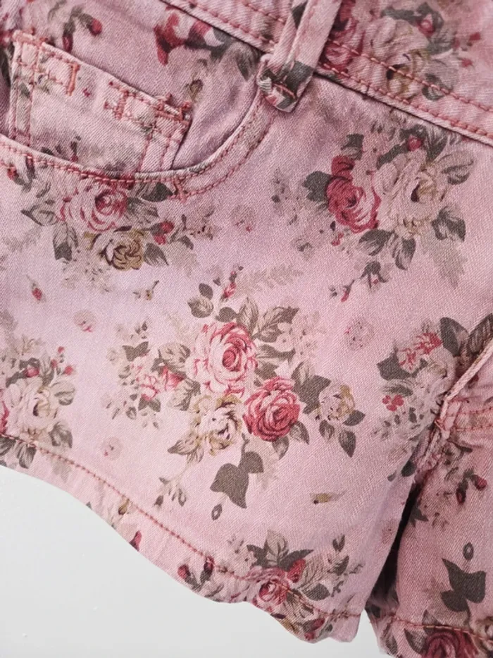 Joli short Pimkie taille 38 - photo numéro 2
