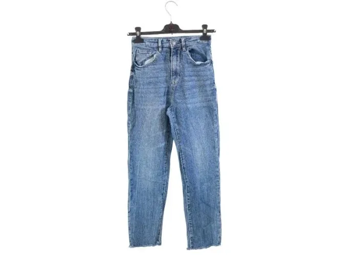 C64 jeans bleu Stradivarius 34