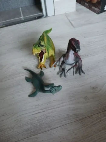 Lot dinosaures
