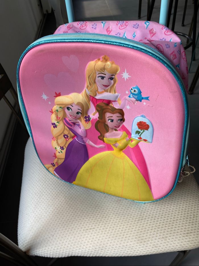 Cartable sac à dos + roulettes - photo numéro 2