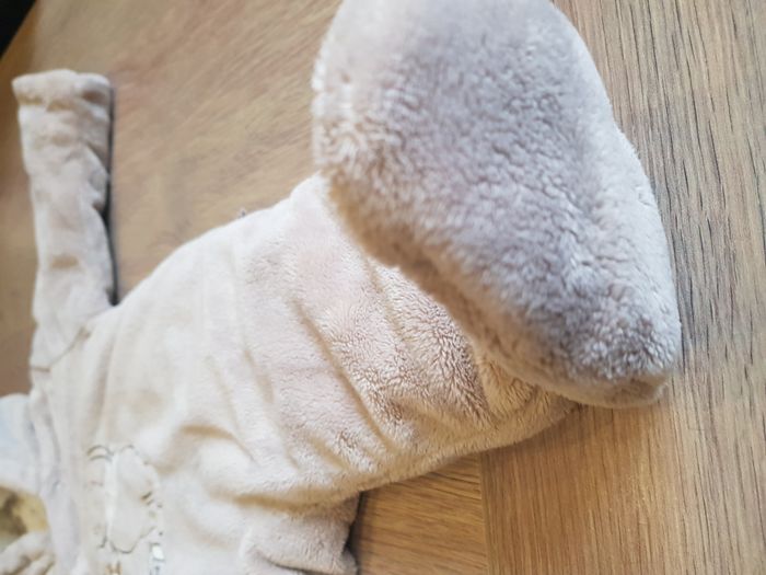 combinaison Winnie l'ourson beige 1-3 mois disney - photo numéro 4