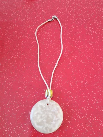 Collier fantaisie