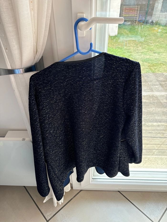 Gilet taille 4 - photo numéro 4