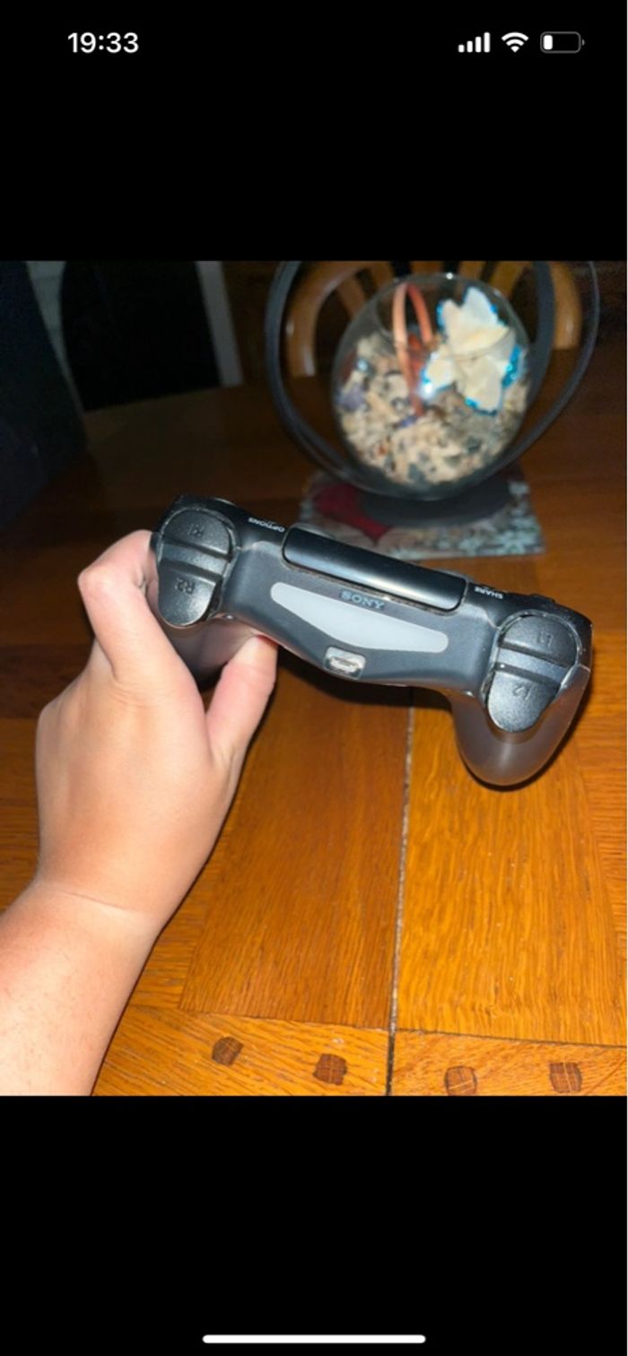 Manette de ps4 - photo numéro 3