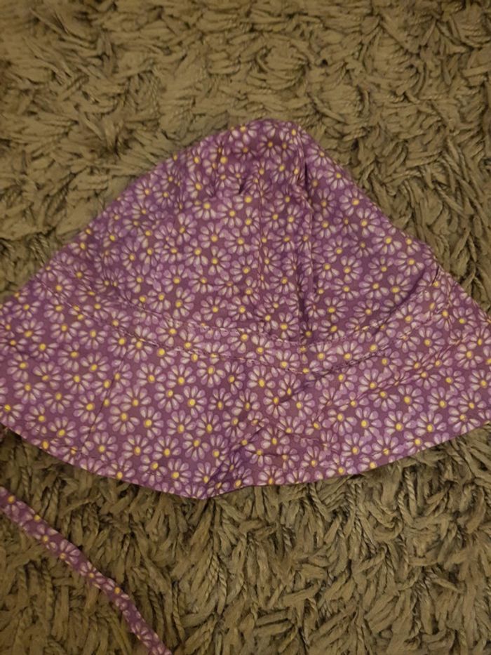 2 chapeaux 6- 12 mois DPAM - photo numéro 3