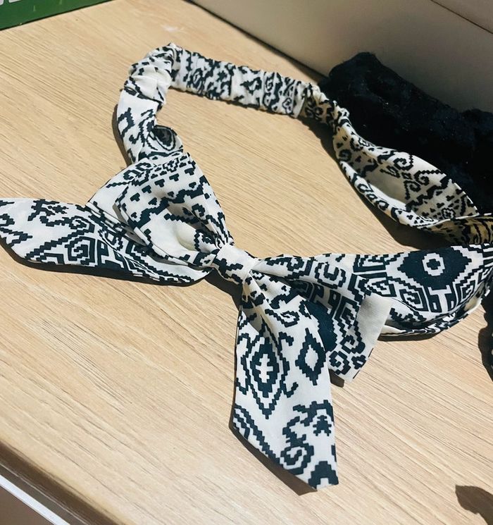 Lot de 2 bandeaux à Nœud pour cheveux + 1 offert - photo numéro 4
