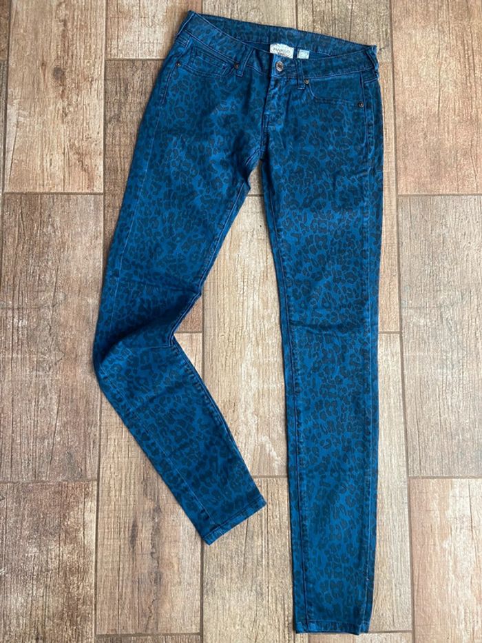 Jean léopard mango bleu femme