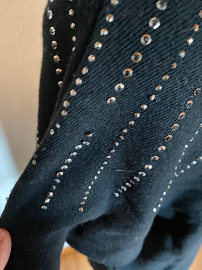Pull strass noir - photo numéro 3