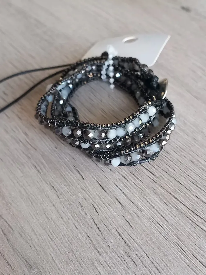 Bracelet Ikita neuf - photo numéro 2