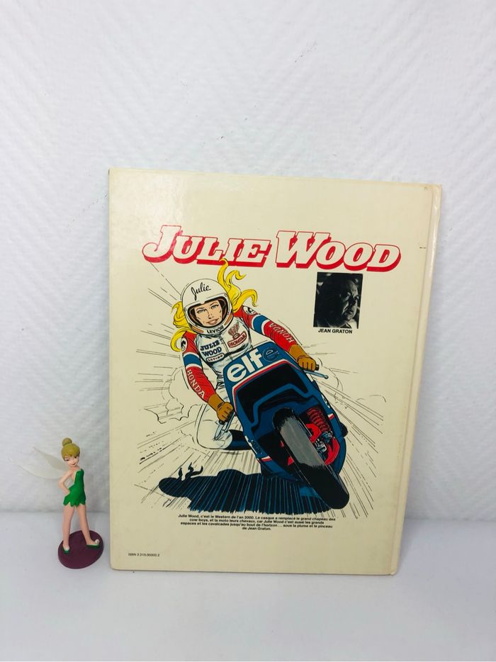 Julie Wood tome 6 et 7 - photo numéro 3
