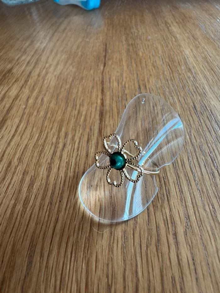 Magnifique bague fleurs trèfle en acier inoxydable malachite vert ajustable - photo numéro 3