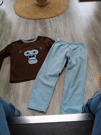 Pyjama polaire singe 8A