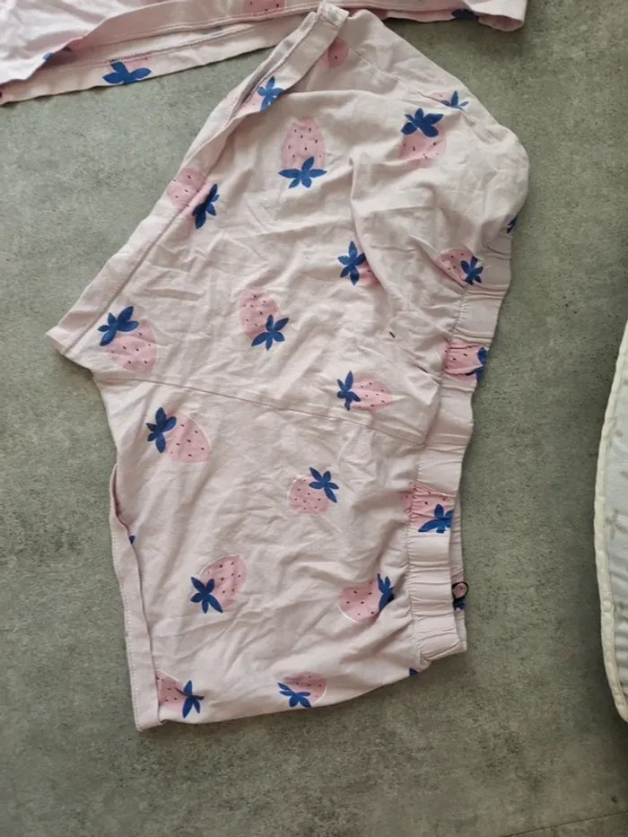 Pyjama H&M fraises T.L rose - photo numéro 5