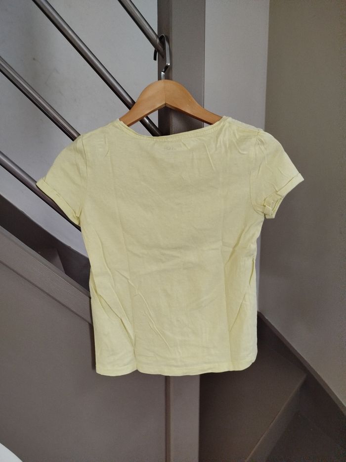 Tee-shirt jaune - photo numéro 5
