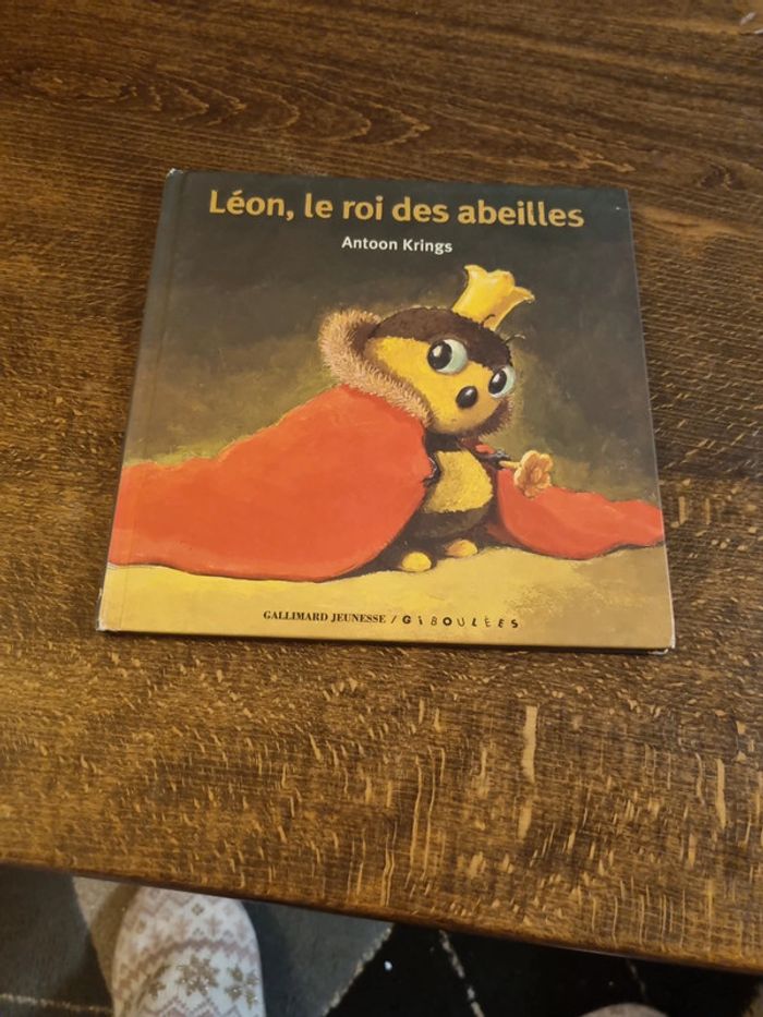 Leon , le roi des abeilles