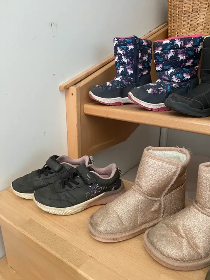 Lot 5 chaussures fille T31 / 1 offerte - photo numéro 3