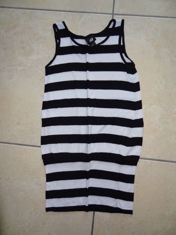 t-shirt H&M T 8-10ans