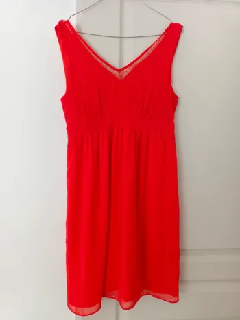 Robe rouge dentelle naf naf femme décolleté 38