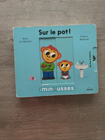 Livre sur le pot  minousses