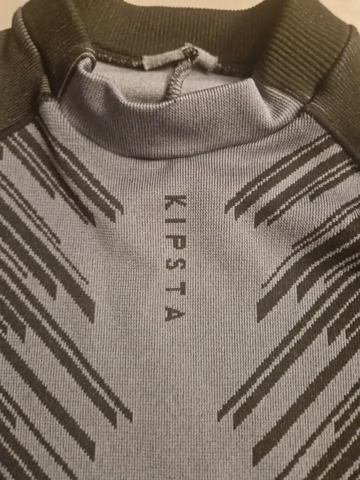Lot vetements thermiques kipsta 8 ans - photo numéro 7