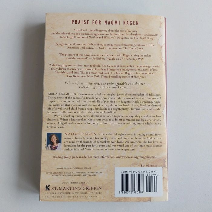 Livre - The tenth song. - photo numéro 2