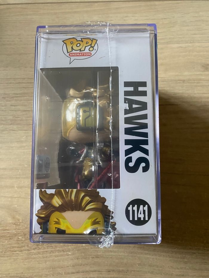 Funko Pop Hawks Metallic #1141 - photo numéro 2