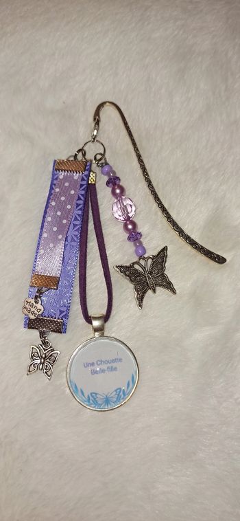 Marque page ou bijoux de sac " Une chouette belle fille "
