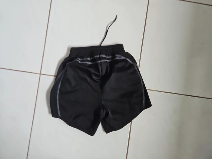 Short de sport duarig 10/12 ans u46 - photo numéro 5