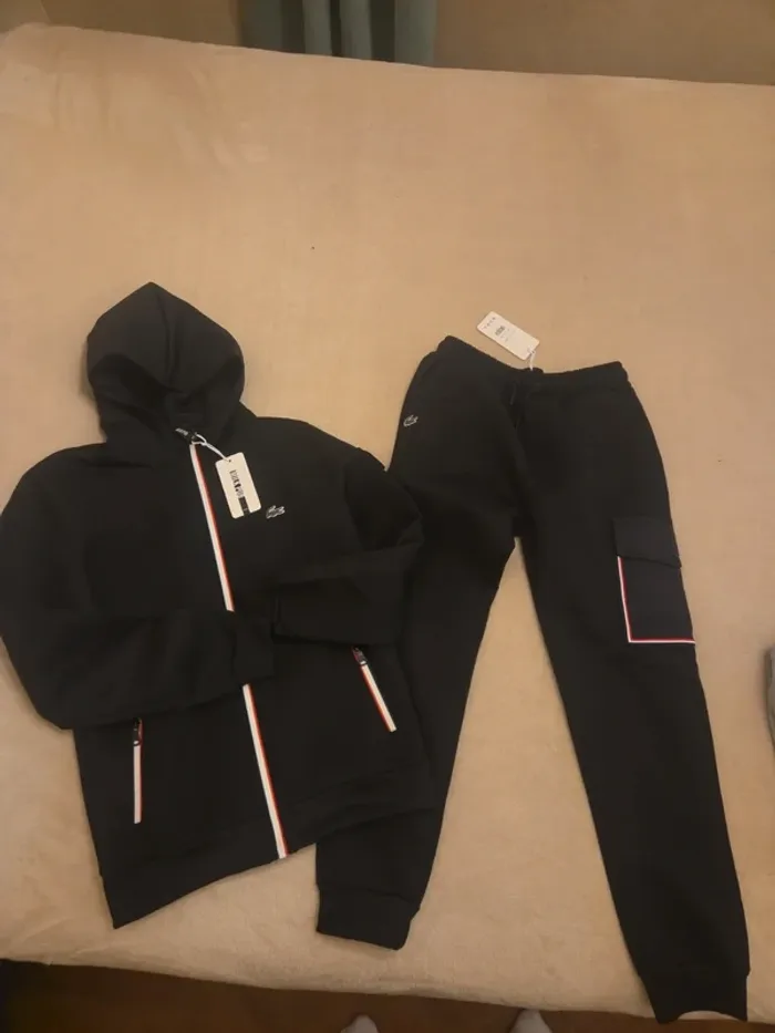 Ensemble jogging 16 ans