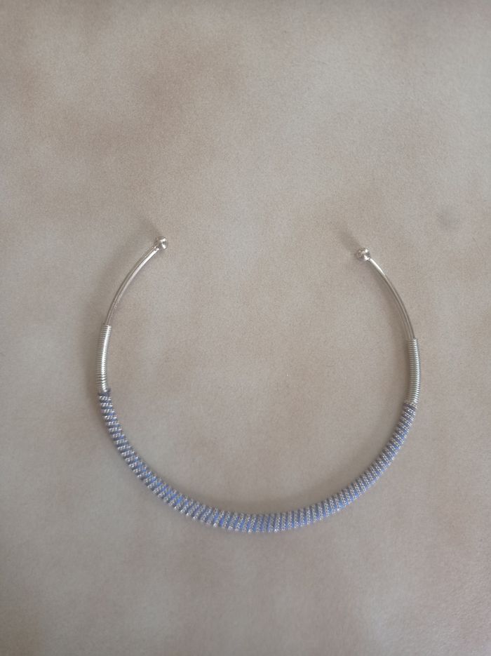 Collier ras de cou tribal