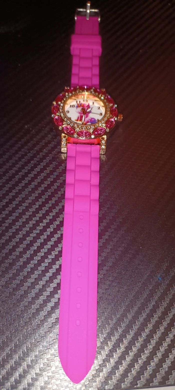 Montre rose licorne strass adulte ou enfant - photo numéro 2