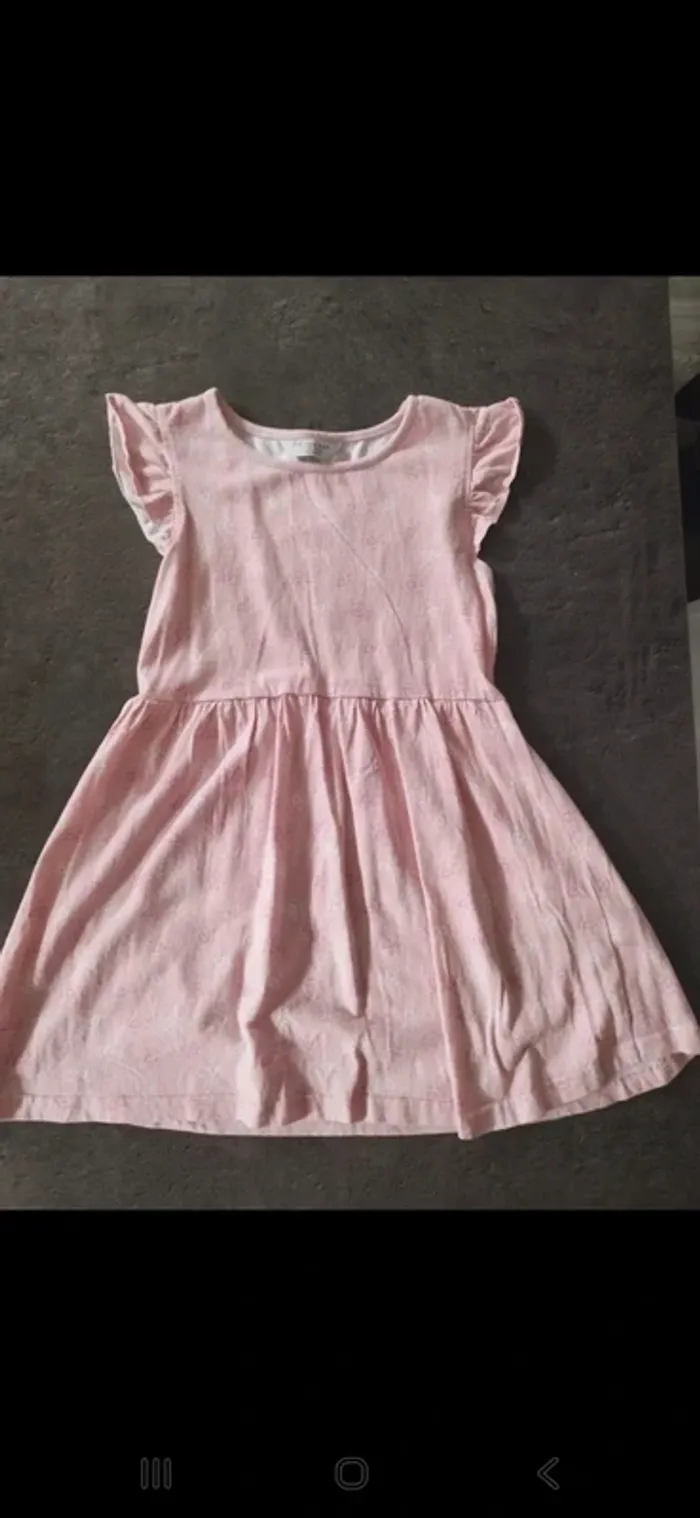 Robe rose