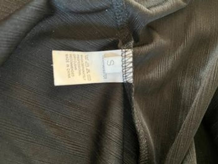 Robe longue noire et doré Taille S - photo numéro 9
